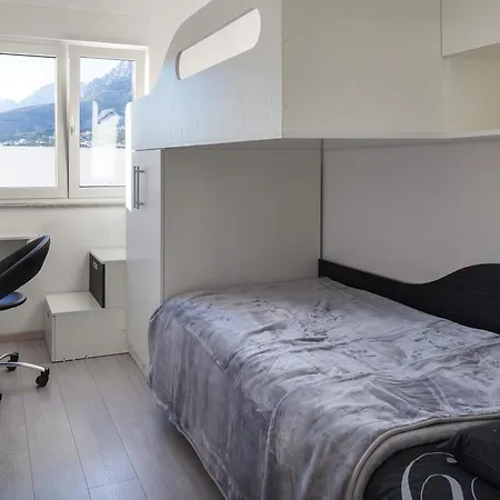 Apartment Damira Makarska