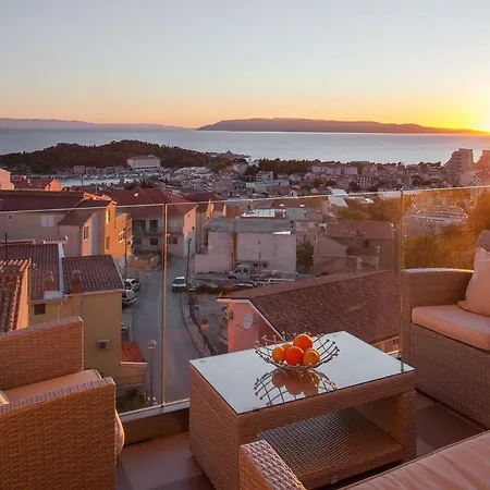 Apartment Damira *