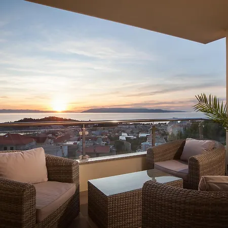 Damira Apartment *